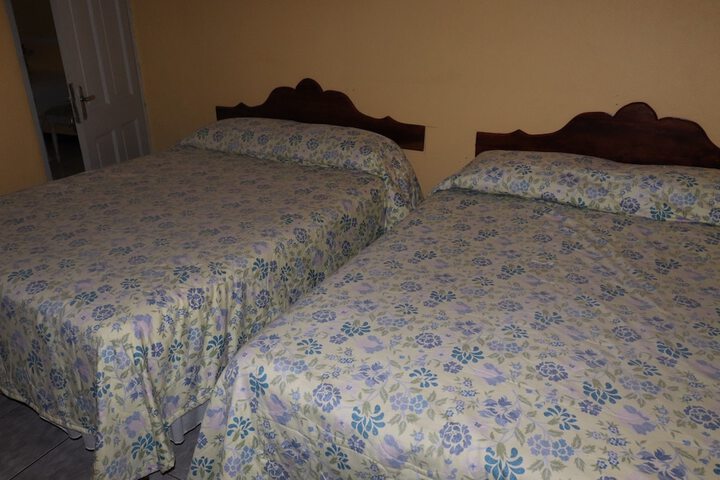 Room 12 of 44