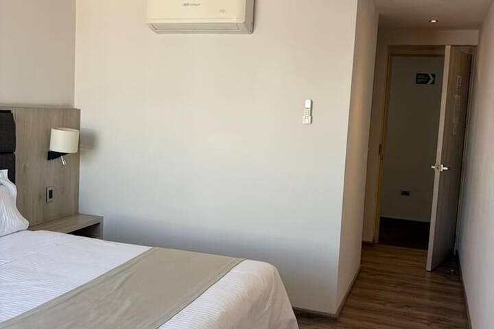Room 16 of 48