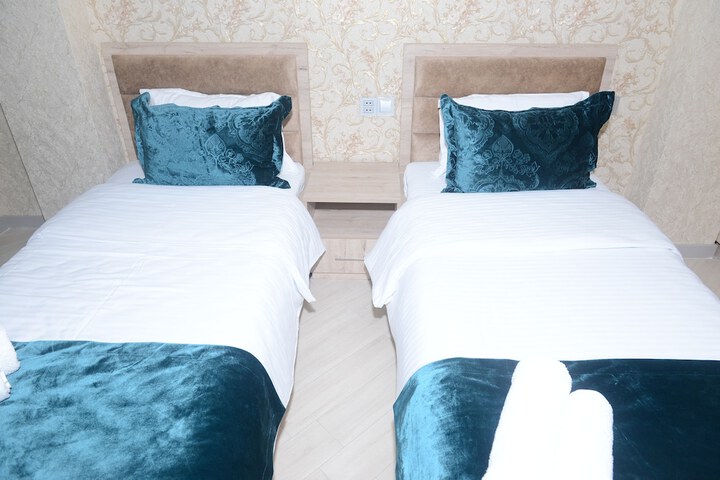 Room 5 of 24