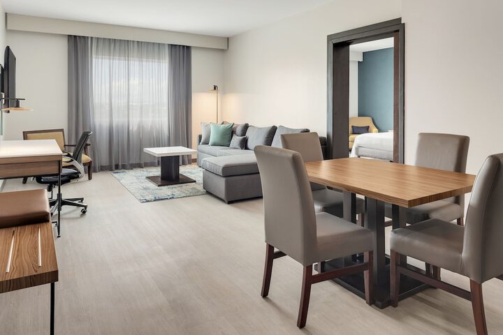 Room 16 of 51