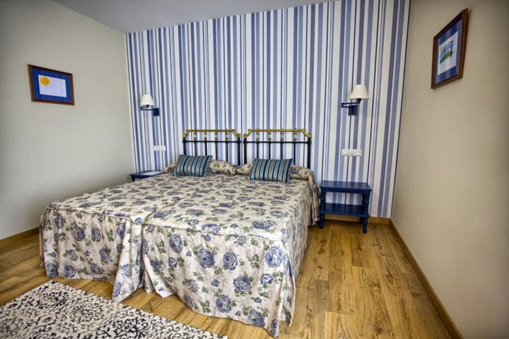 Room 6 of 78