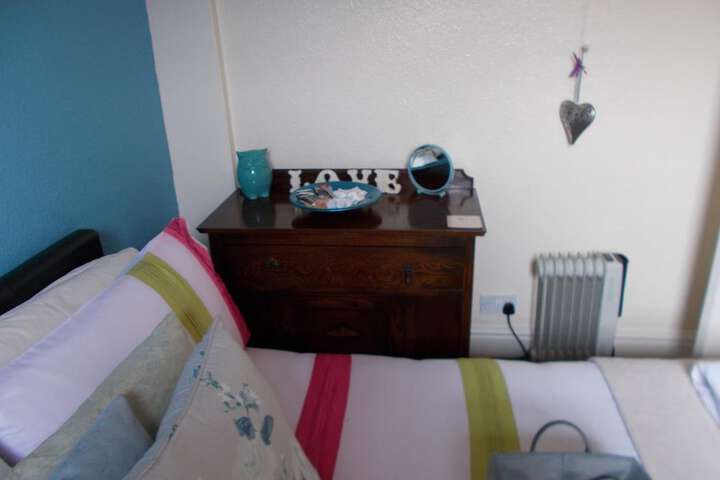 Room 14 of 49