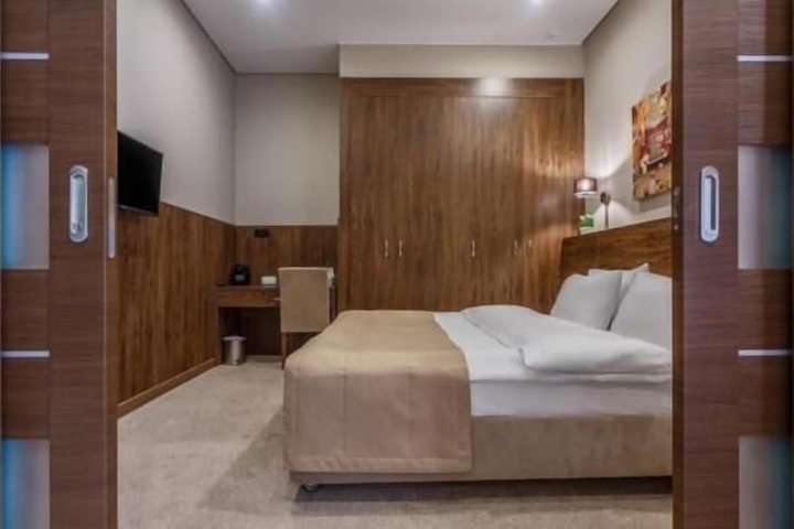 Room 15 of 47