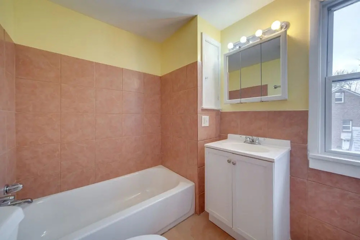 Photo of University Heights Home Near Downtown Cleveland!
