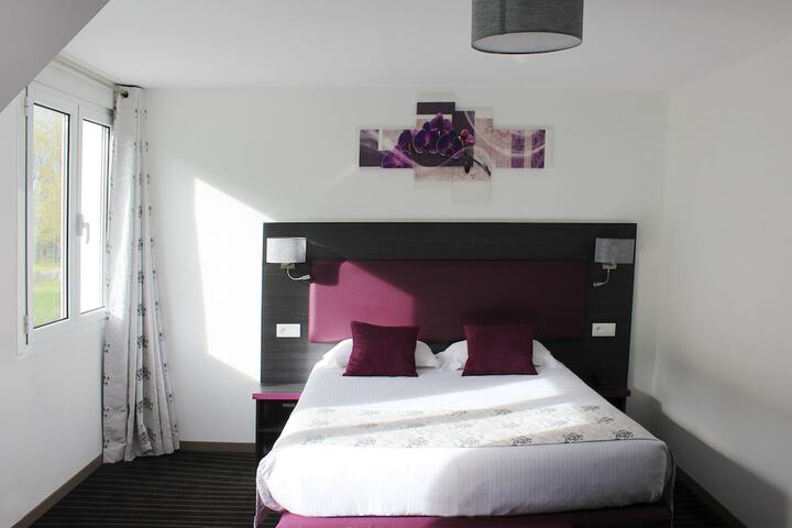 Room 9 of 53