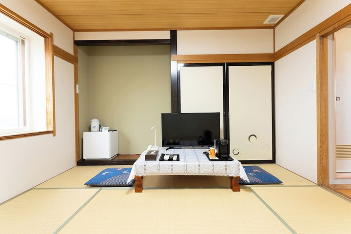 Room 10 of 55