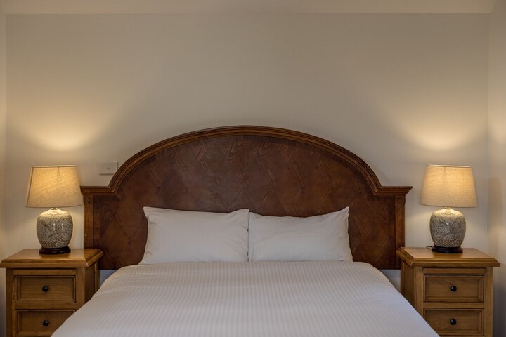 Room 14 of 27