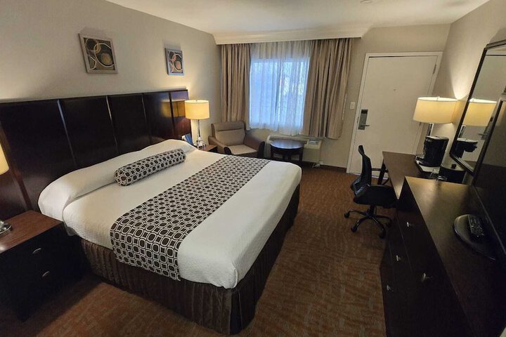 Room 21 of 45