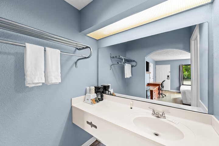 Clean Restrooms