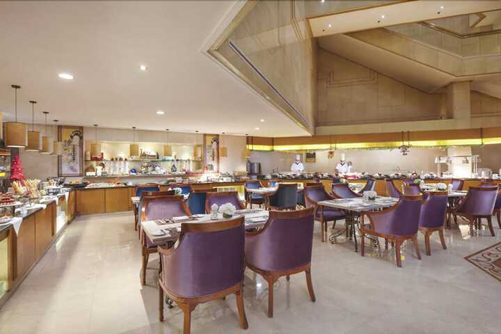 Food court