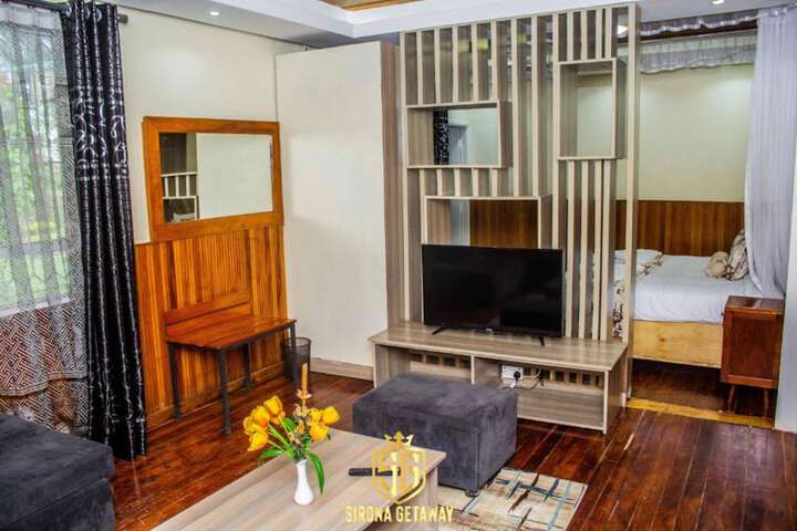 Room 12 of 42