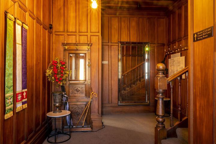 Ballroom/Hall 40 of 46