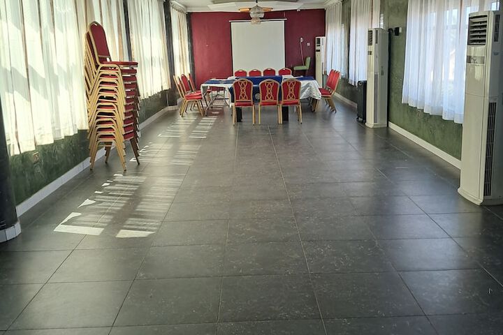 Meeting 33 of 37