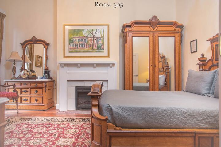 Room 31 of 170