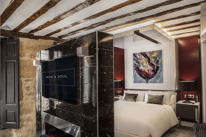 Wine &  Soul Suites in Haro