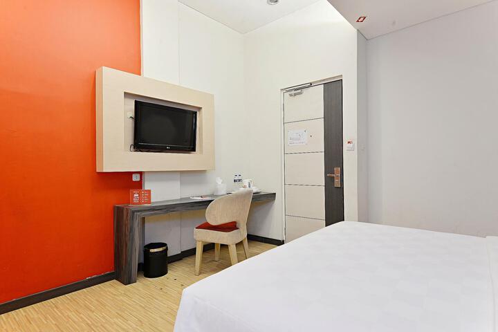 ZenRooms Cihampelas