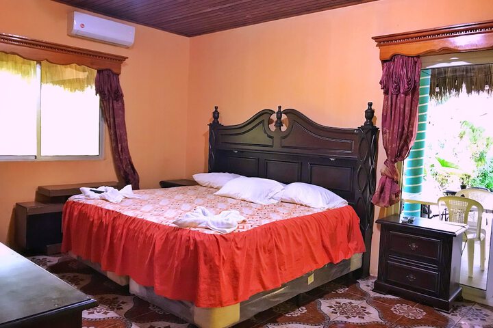 Room 15 of 29
