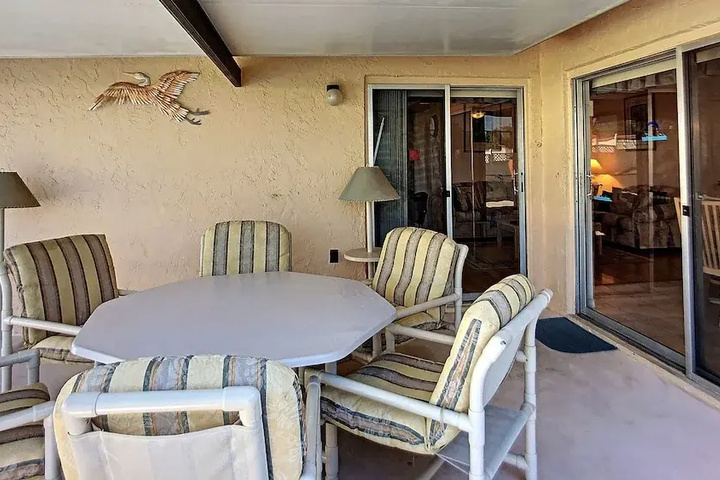 Terrace/Patio 6 of 21