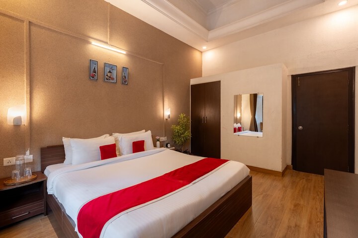 Room 10 of 39