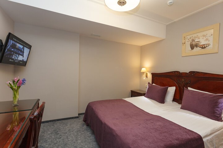 Room 21 of 51