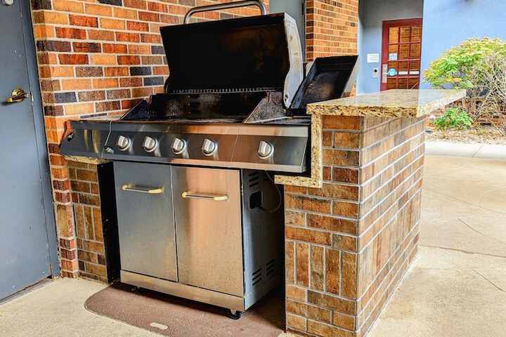 BBQ/picnic area