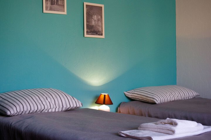 Bon Voyage hotel