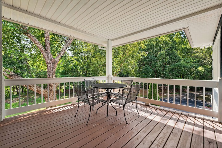 Terrace/Patio 76 of 120