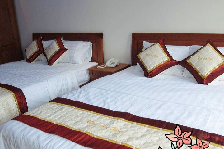 Room 10 of 29