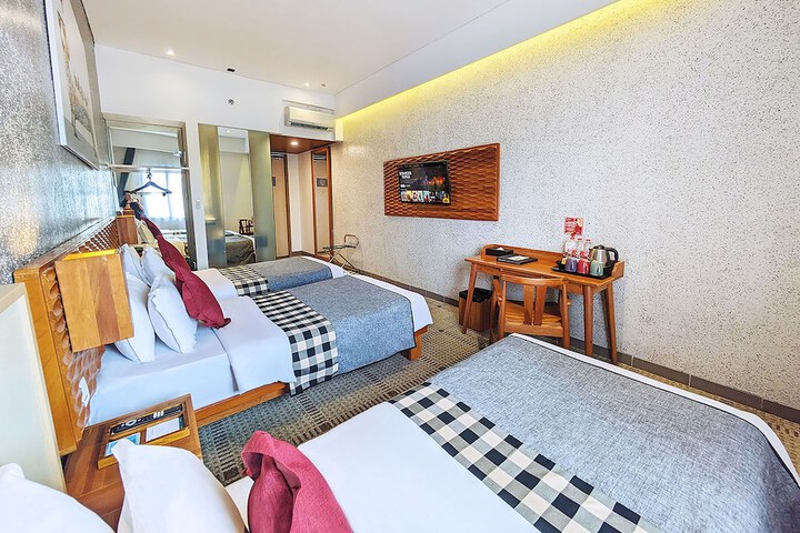 Room 20 of 66