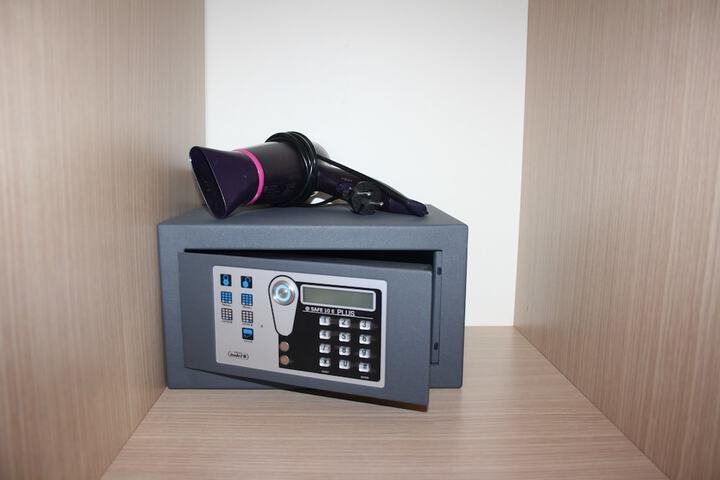Room amenity