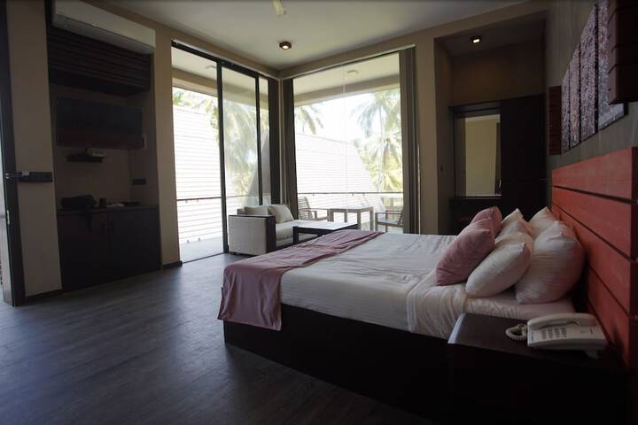 Room 20 of 80