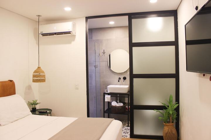 Room 7 of 62