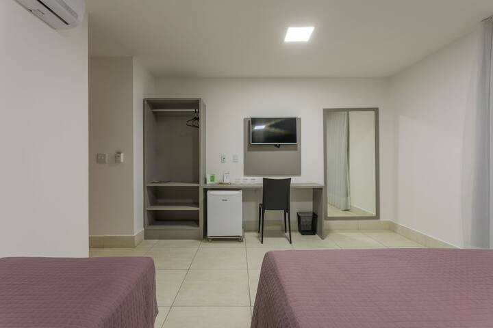 Room 17 of 47