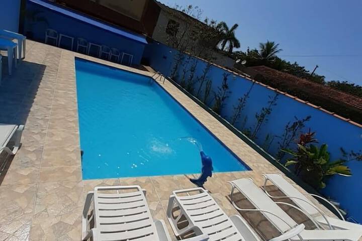 Pool 10 of 23