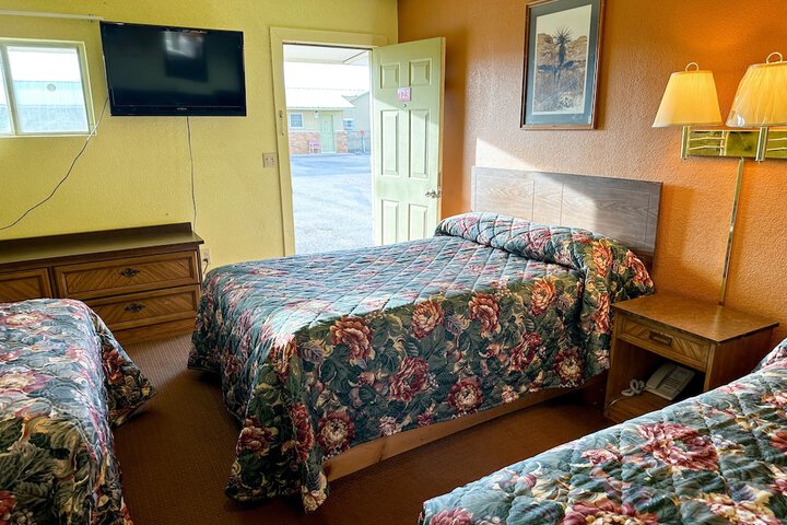 Room 14 of 23