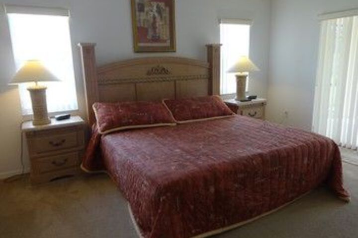 Room 28 of 59