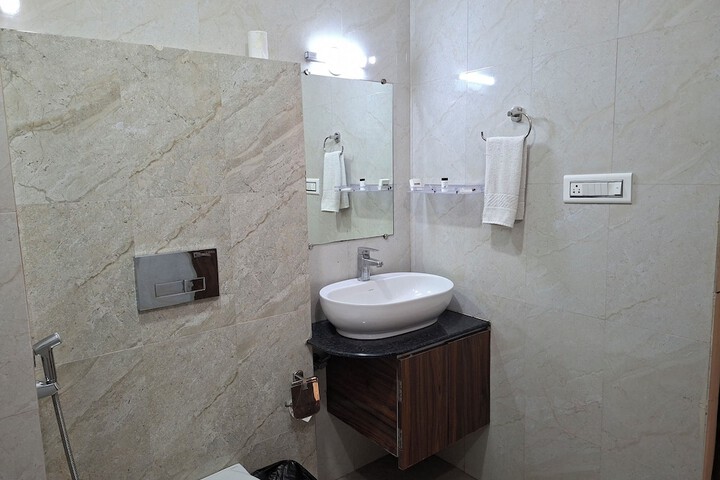 Room 20 of 46
