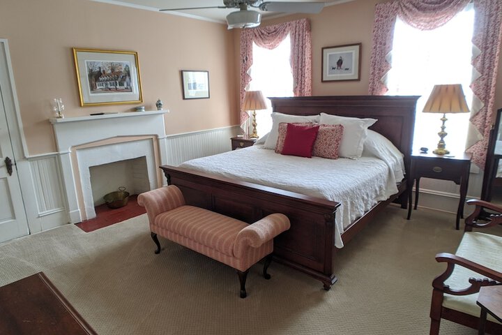 Room 7 of 75
