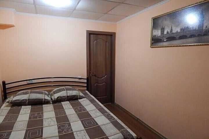 Yuzhny Hotel