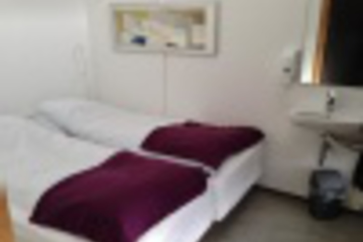 Room 207 of 276