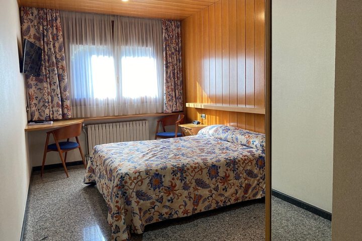 Room 20 of 60
