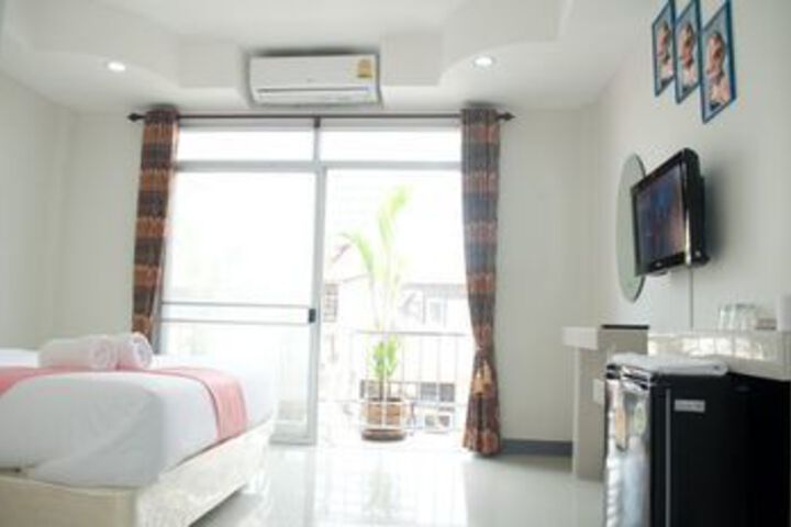 Room 17 of 39
