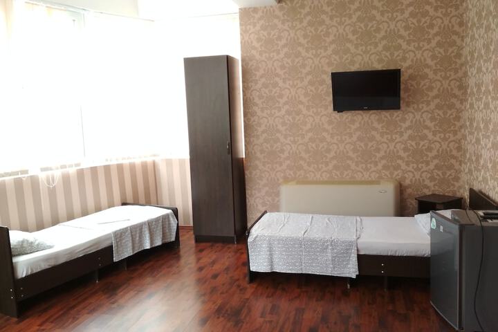 Room 22 of 37
