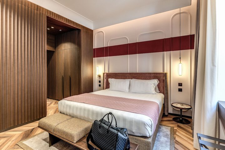 Room 20 of 85
