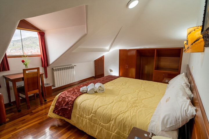 Room 13 of 24