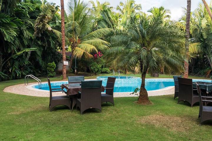 Pool 53 of 118