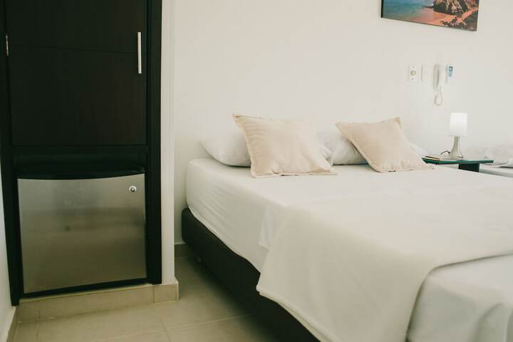 Room 25 of 39
