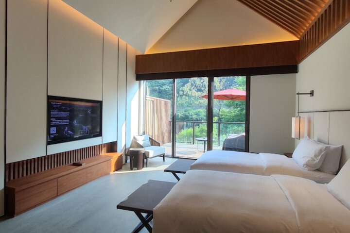 Room 17 of 83