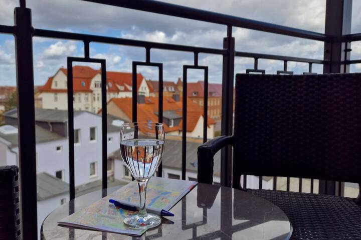 Room 12 of 39