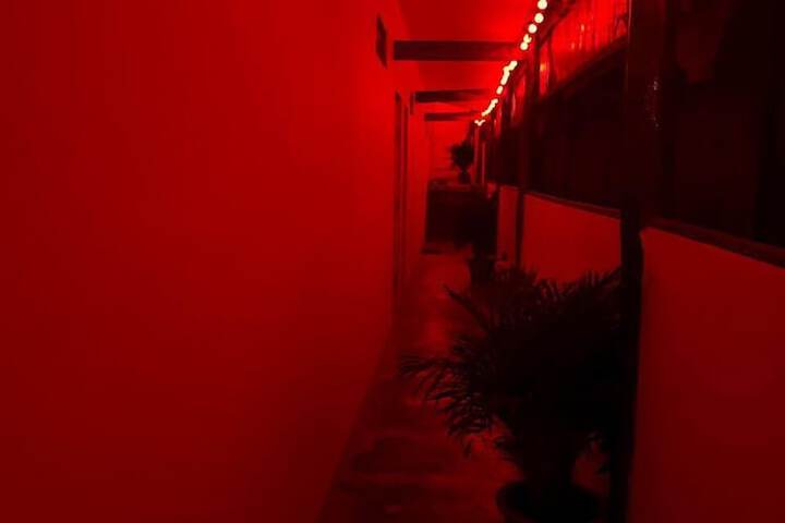 Room 5 of 18